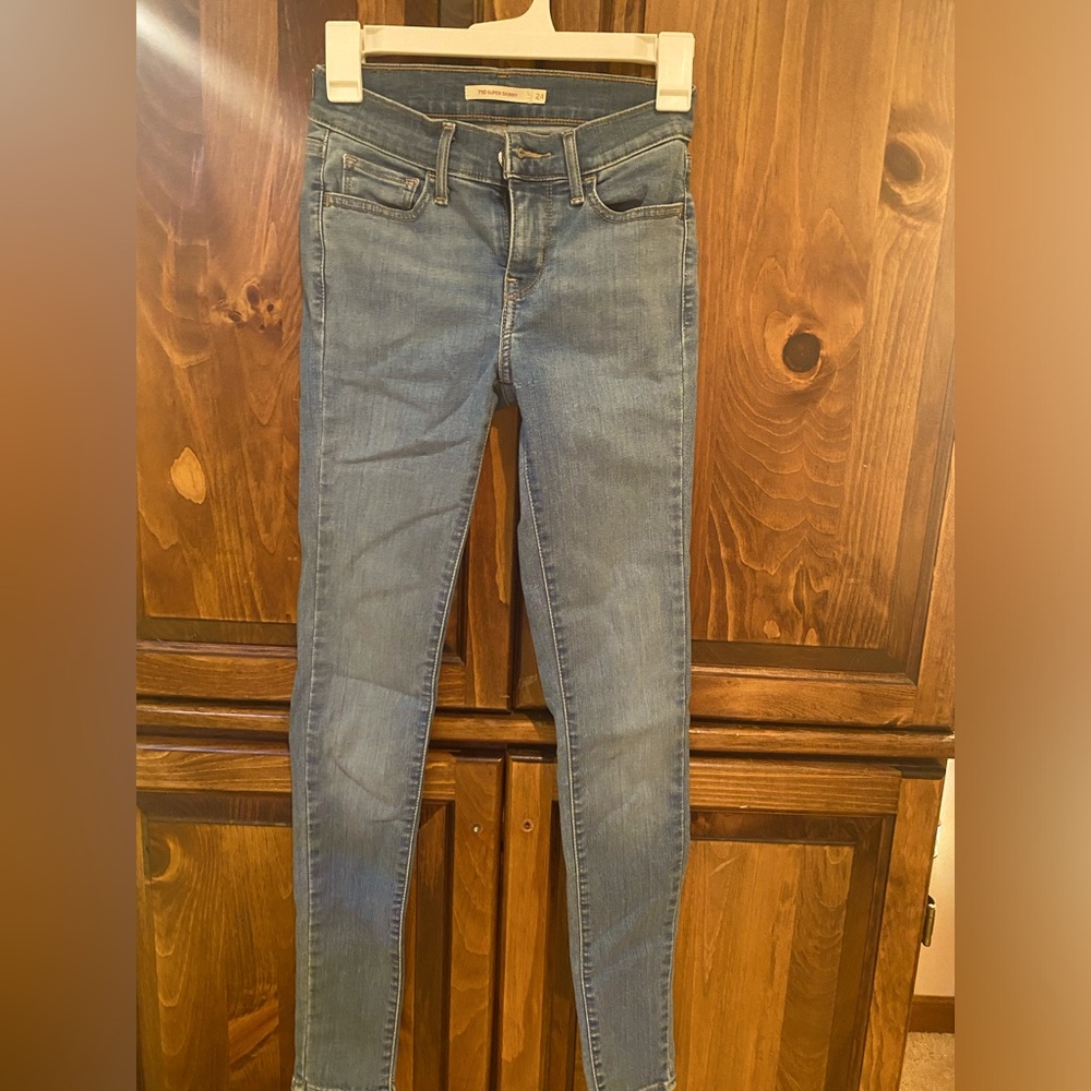 710 Super Skinny Light Wash Levi’s